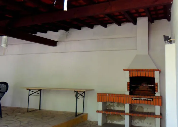 Δωμάτια σε οικογενειακή κατοικία Rosa Estilo Romantico Ramalhal